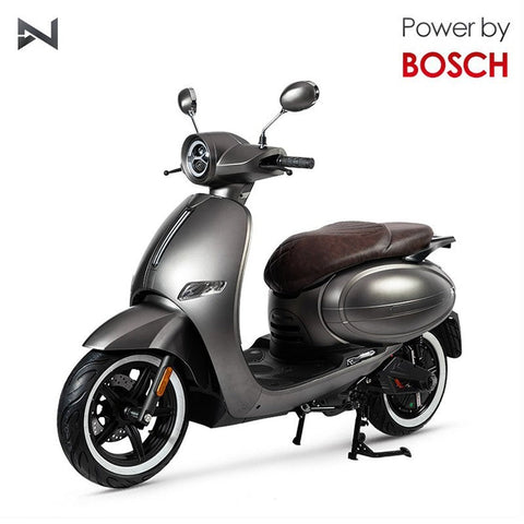Scuterul Electric Performant N Moto cu Motor BOSCH, Autonomie Extinsă și Tehnologie de Ultimă Generație, Certificat COC și EEC, Pregătit pentru Înmatriculare