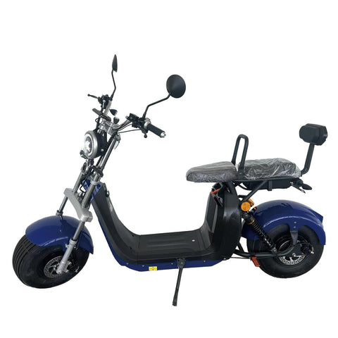 Scuter Electric 2 Persoane, Viteză Limitată 25 km/h – Fără Permis, Viteza maxima 45 km/h, Autonomie 45 km, Motor 1500W, Baterie 20Ah, Suspensie Hidraulică, COC Inclus